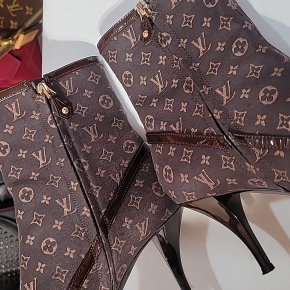 Louis Vuitton sherry line shoe boots  sz 37 - Picture 8 of 15